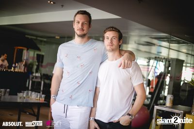 Splash Pool Party x Hooters at Aloft Bangkok — photo 5