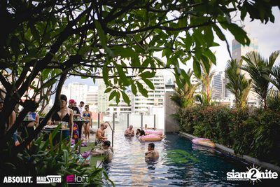 Splash Pool Party x Hooters at Aloft Bangkok — photo 48