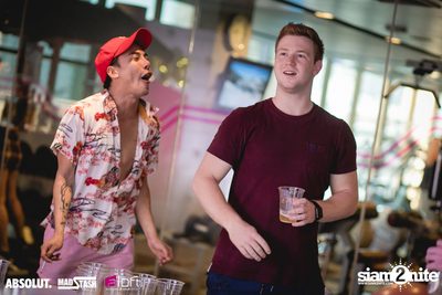 Splash Pool Party x Hooters at Aloft Bangkok — photo 57