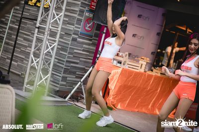 Splash Pool Party x Hooters at Aloft Bangkok — photo 73