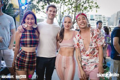 Splash Pool Party x Hooters at Aloft Bangkok — photo 105