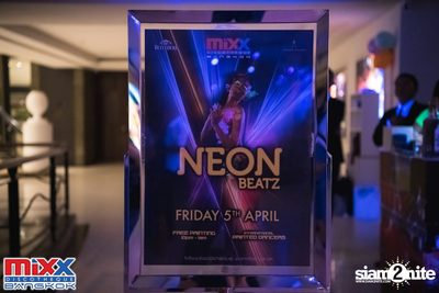 Neon BeatZ Party at MIXX Bangkok — photo 3
