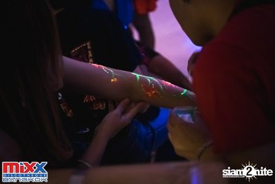 Neon BeatZ Party at MIXX Bangkok — photo 24