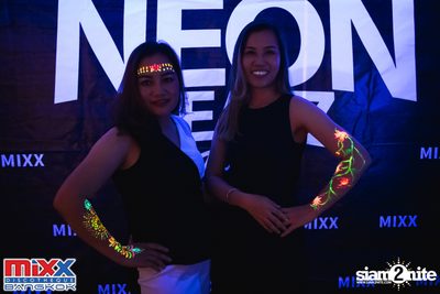 Neon BeatZ Party at MIXX Bangkok — photo 25