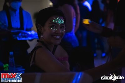 Neon BeatZ Party at MIXX Bangkok — photo 52