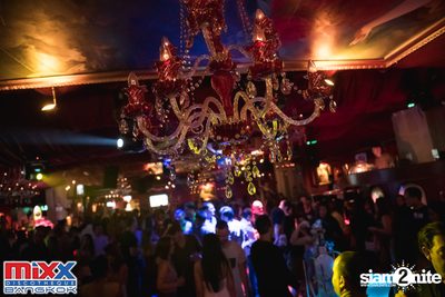 Neon BeatZ Party at MIXX Bangkok — photo 85