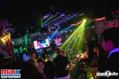Neon BeatZ Party at MIXX Bangkok — photo 86