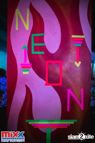 Neon BeatZ Party at MIXX Bangkok — photo 99