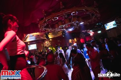 Neon BeatZ Party at MIXX Bangkok — photo 102