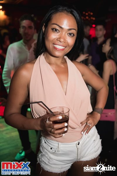 Neon BeatZ Party at MIXX Bangkok — photo 107