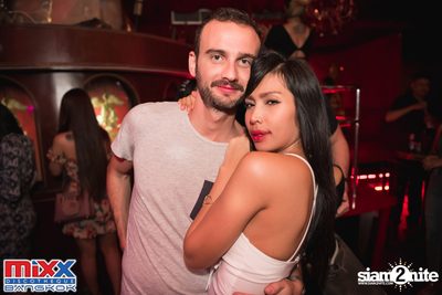 Neon BeatZ Party at MIXX Bangkok — photo 112