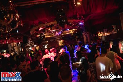 Neon BeatZ Party at MIXX Bangkok — photo 137