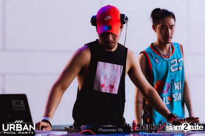 Urban Pool Party (4th Anniversary) at Compass SkyView Hotel — photo 5