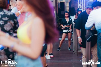 Urban Pool Party (4th Anniversary) at Compass SkyView Hotel — photo 11