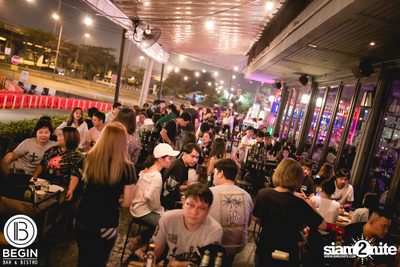 Greasy Cafe ที่ บีกิน บาร์ — photo 7
