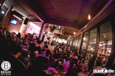 Greasy Cafe ที่ บีกิน บาร์ — photo 78