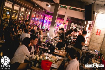 Greasy Cafe ที่ บีกิน บาร์ — photo 116