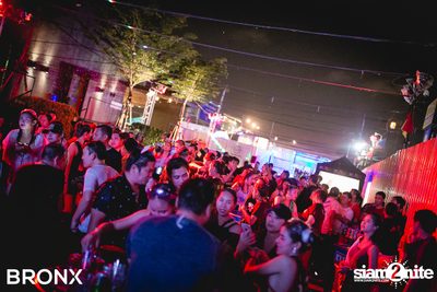 Bronx x Begin Bar นำเสนอ Songkran Fest 2019 — photo 57