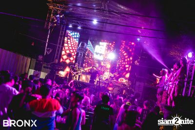 Bronx x Begin Bar นำเสนอ Songkran Fest 2019 — photo 102
