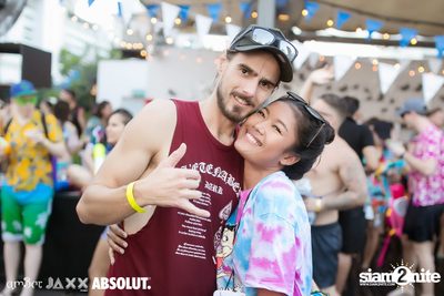 งาน amBar Songkran Pool Party — photo 9