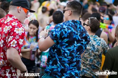 งาน amBar Songkran Pool Party — photo 10