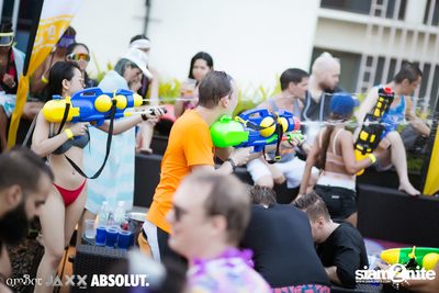 งาน amBar Songkran Pool Party — photo 12