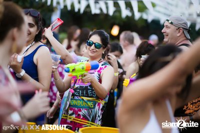 งาน amBar Songkran Pool Party — photo 16