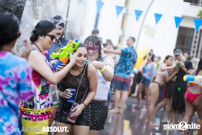 งาน amBar Songkran Pool Party — photo 34