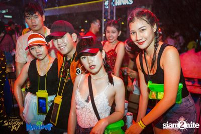 Songkran Space Splash Foam Party ที่ มัลดีฟ บาร์ เหม่งจ๋าย — photo 17