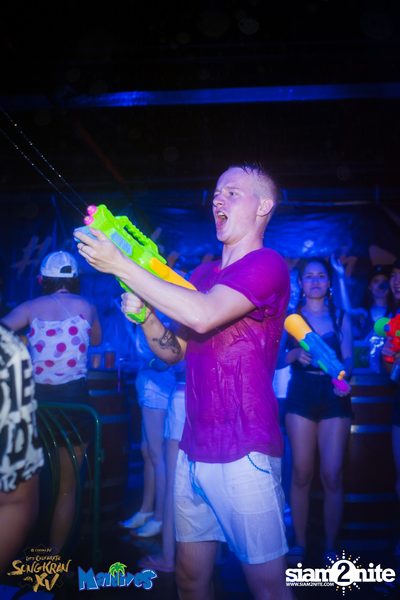 Songkran Space Splash Foam Party ที่ มัลดีฟ บาร์ เหม่งจ๋าย — photo 69