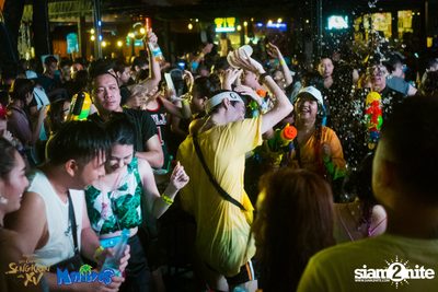 Songkran Space Splash Foam Party ที่ มัลดีฟ บาร์ เหม่งจ๋าย — photo 95