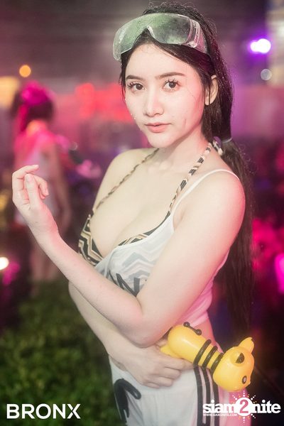 Bronx x Begin Bar นำเสนอ Songkran Fest 2019 — photo 23