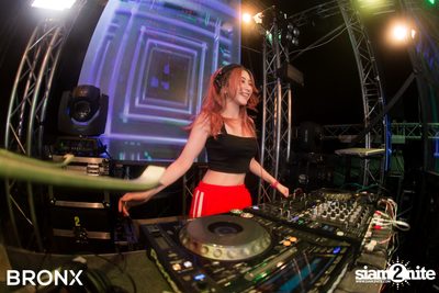Bronx x Begin Bar นำเสนอ Songkran Fest 2019 — photo 41