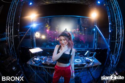 Bronx x Begin Bar นำเสนอ Songkran Fest 2019 — photo 44