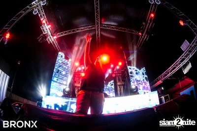 Bronx x Begin Bar นำเสนอ Songkran Fest 2019 — photo 86