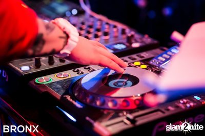 Bronx x Begin Bar นำเสนอ Songkran Fest 2019 — photo 93