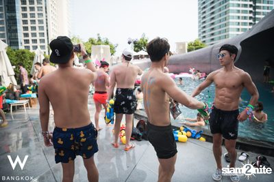 Songkran Splash Away Pool Party ที่ ดับเบิ้ลยู กรุงเทพ — photo 4