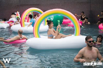 Songkran Splash Away Pool Party ที่ ดับเบิ้ลยู กรุงเทพ — photo 30