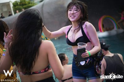Songkran Splash Away Pool Party ที่ ดับเบิ้ลยู กรุงเทพ — photo 32