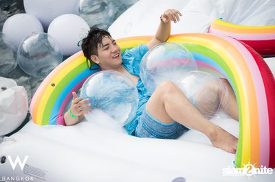 Songkran Splash Away Pool Party ที่ ดับเบิ้ลยู กรุงเทพ — photo 37