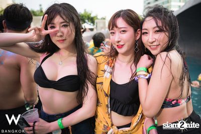 Songkran Splash Away Pool Party ที่ ดับเบิ้ลยู กรุงเทพ — photo 53