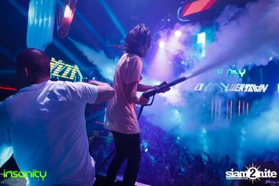 Songkran Festival 2019 w/ Izzy & Luckyman ที่ อินเซนิตี้ ไนท์คลับ — photo 135