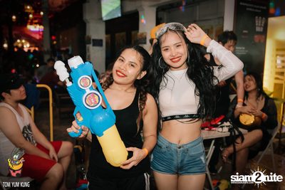 Wet & Wild Songkran Festival 2019 ที่ ต้มยำกุ้ง เรสเตอรอง — photo 10