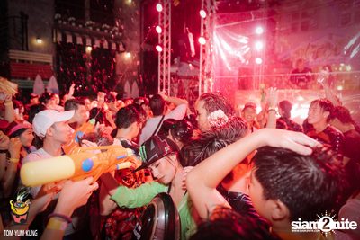 Wet & Wild Songkran Festival 2019 ที่ ต้มยำกุ้ง เรสเตอรอง — photo 80