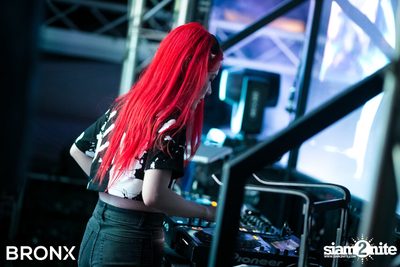 Bronx x Begin Bar นำเสนอ Songkran Fest 2019 — photo 45