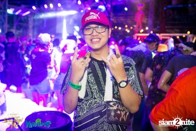 Songkran Space Splash Foam Party at Maldives — photo 19