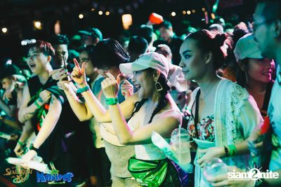 Songkran Space Splash Foam Party at Maldives — photo 99