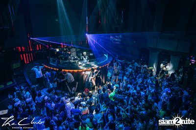 Sam Collins at The Club Khaosan — photo 13