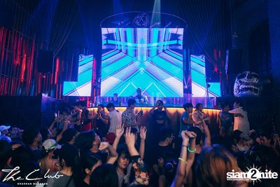 Sam Collins at The Club Khaosan — photo 15