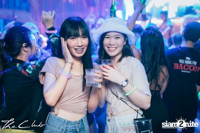 Sam Collins at The Club Khaosan — photo 21